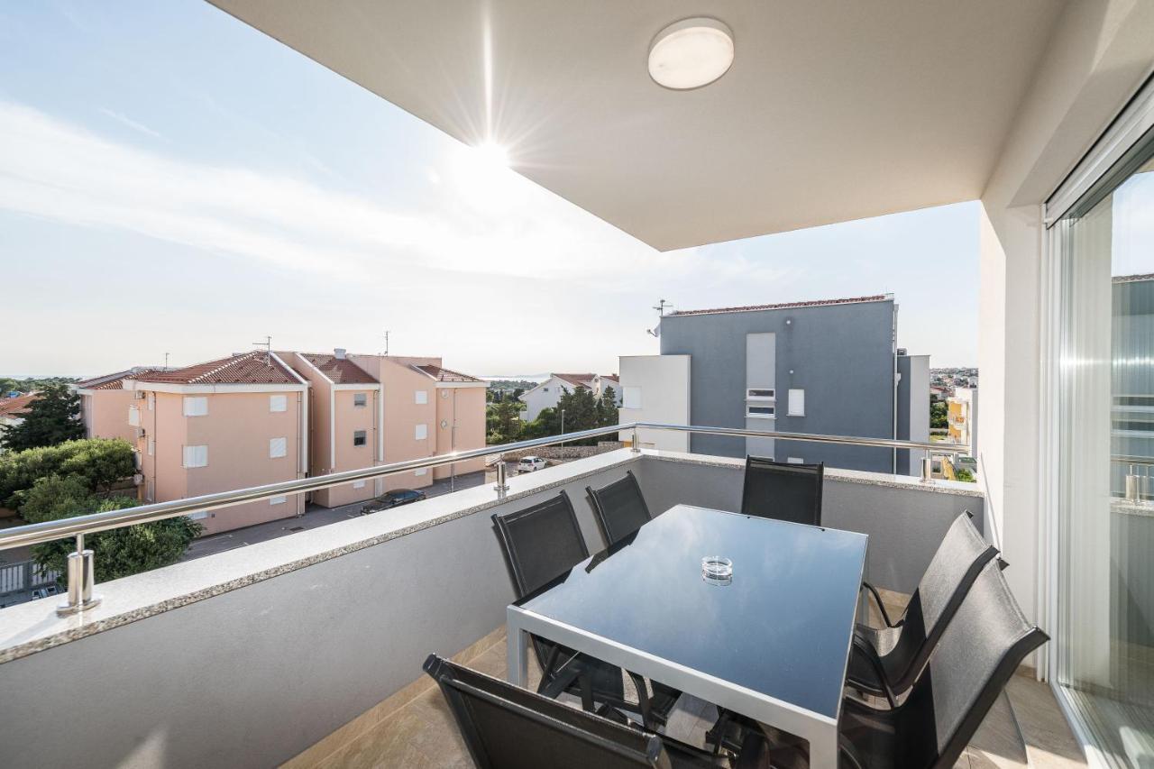 Apartments & Rooms Danivan Pool Villas B Novalja Luaran gambar