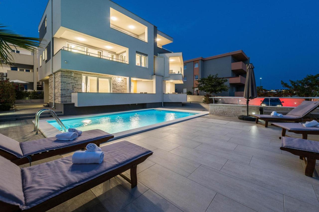 Apartments & Rooms Danivan Pool Villas B Novalja Luaran gambar